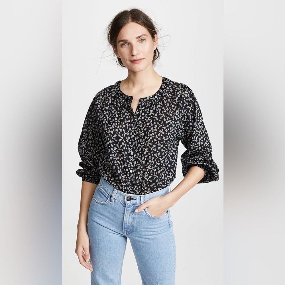 Velvet by Graham & Spencer Women's Catalina Printed Button Down Blouse, Size S